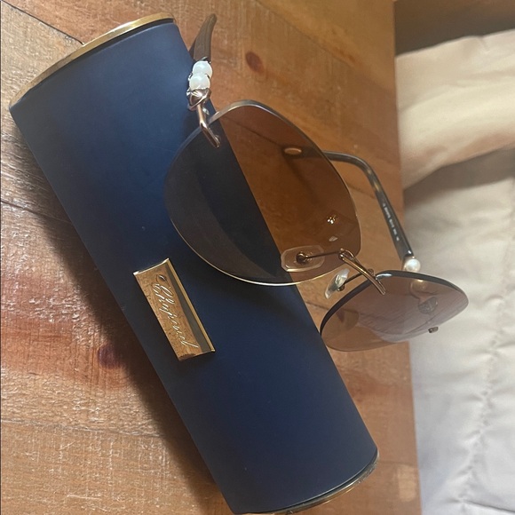 Authentic Chopard Rimless Pearl Accent Tortoiseshell Gradient Sunglasses W/ Case - Picture 2 of 15